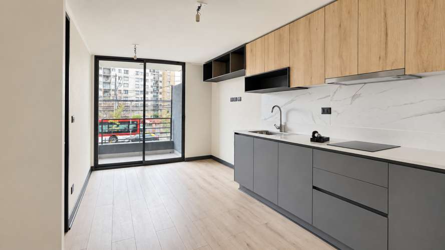 Arriendo Departamento Nuevo 1 Dormitorio / Colombia