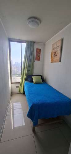 Arriendo habitación frente al metro Toesca