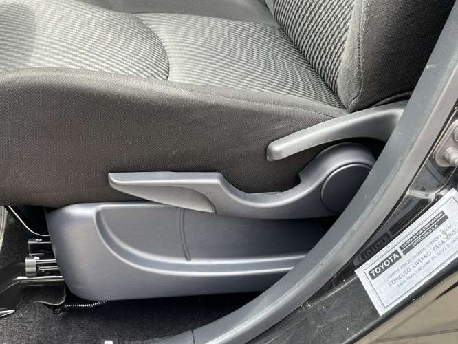 Toyota Rush 1.5 Xli Mt 2021 - Imagen 12