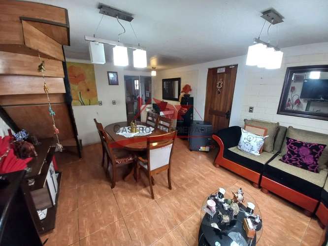 CASA DE DOS PISOS,4DORMITORIOS,1 BAÑO - Imagen 9