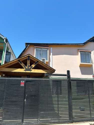 HERMOSA CASA EN VENTA PASAJE KIVI