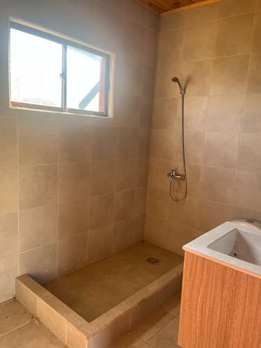 Espacio y tranquilidad, casa con dormitorio en suite en San Vicente