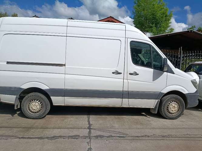 Furgón Mercedes Benz