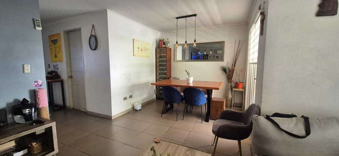 Amplia propiedad barrio tranquilo (187237) - Imagen 4
