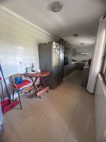 SE VENDE HERMOSA CASA ESQUINA EN LOS ANDES
