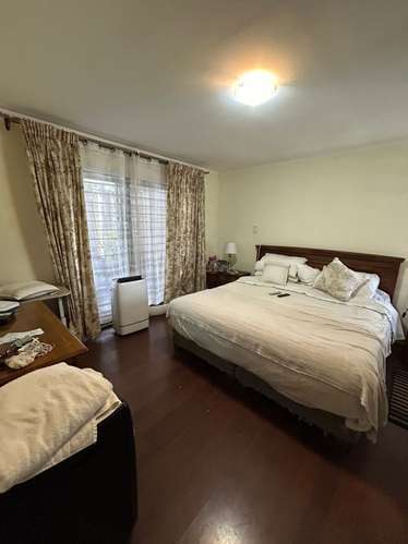 SE VENDE HERMOSA CASA ESQUINA EN LOS ANDES