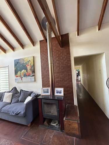 SE VENDE HERMOSA CASA ESQUINA EN LOS ANDES