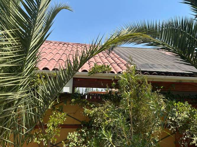 SE VENDE HERMOSA CASA ESQUINA EN LOS ANDES