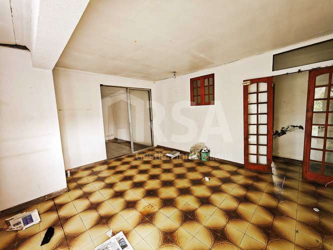 CASA GRAN TERRENO USO COMERCIAL O HABITACIONAL (187239)