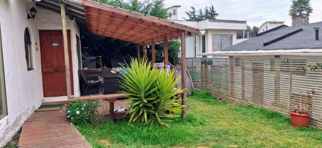 SE VENDE HERMOSA CASA ESTILO MEDITERRÁNEO