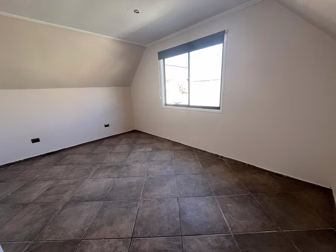 VENDE CASA VILLA PUERTA NORTE  DE LINARES - Imagen 11