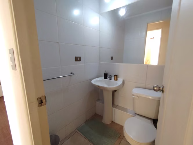 Vendo Depto Edificio Plaza del Este, Chillán, 2 Dormitorios, 2 Baños, Estacionamiento - Imagen 8