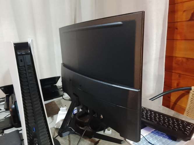 Monitor caixun 240hz curvo