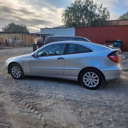 OPORTUNIDAD, VENDO AUTO M.BENZ,C220,DISEL