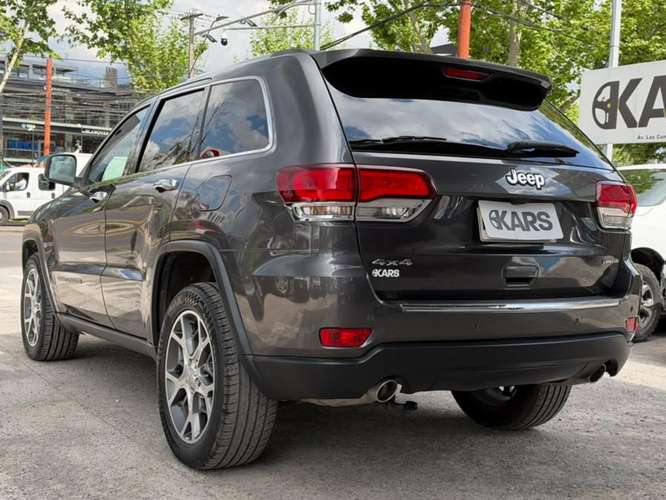 JEEP GRAND CHEROKEE  2022