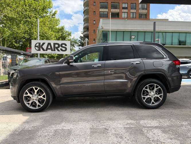 JEEP GRAND CHEROKEE  2022
