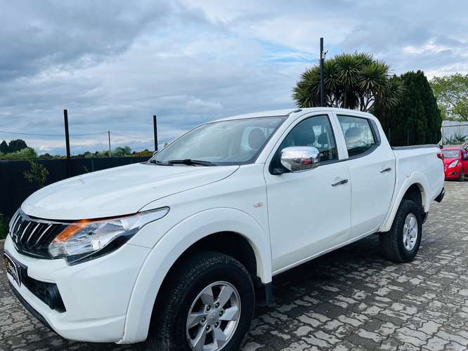 MITSUBISHI L200 2018 - Imagen 2