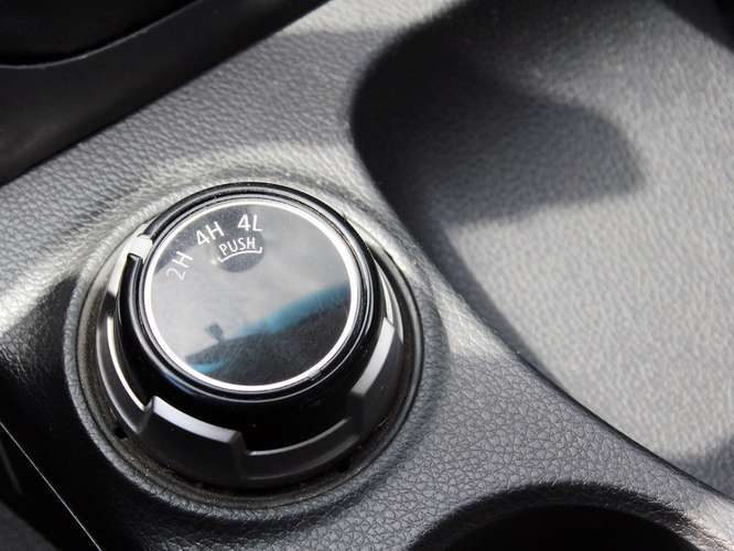 MITSUBISHI L200 KATANA CRM 4X4  2023 - Imagen 16