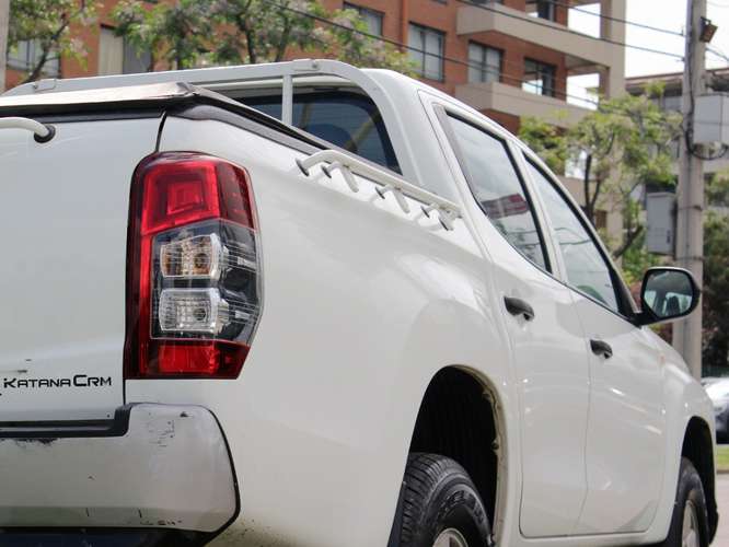 MITSUBISHI L200 KATANA CRM 4X4  2023 - Imagen 7
