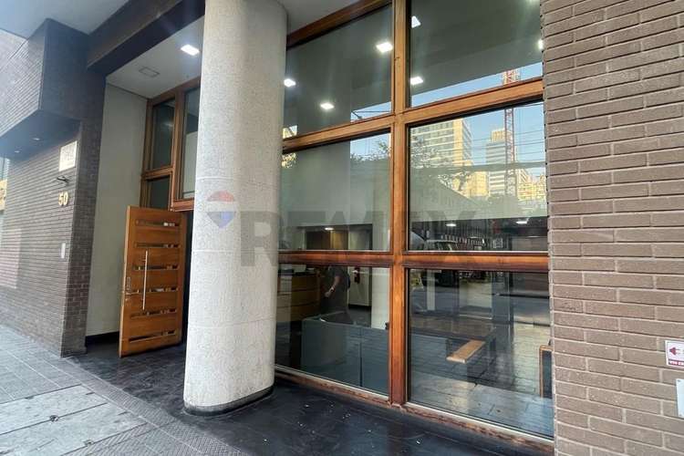 Moderno y acogedor departamento en providencia - Imagen 22