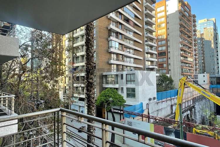 Moderno y acogedor departamento en providencia - Imagen 16