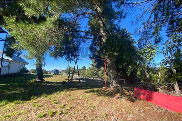 "oasis rural en yumbel: sueño de campo moderno"