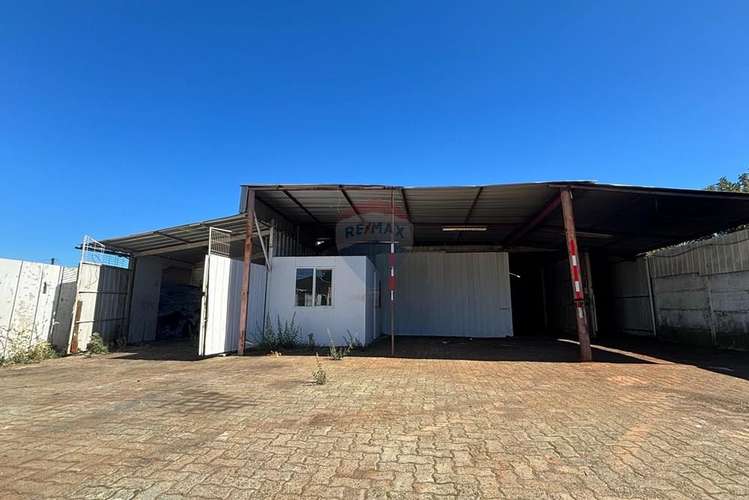Galpón comercial en venta 182 m² - yumbel - Imagen 25