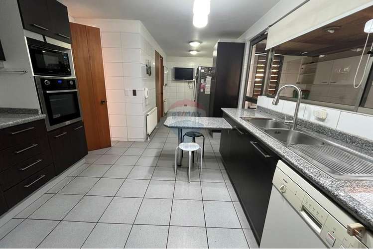 Casa luminosa 4d+3b, piscina y gran jardín - Imagen 11