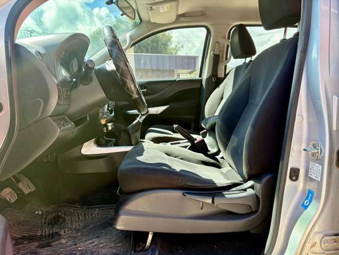 Nissan NP300 2020 - Imagen 6