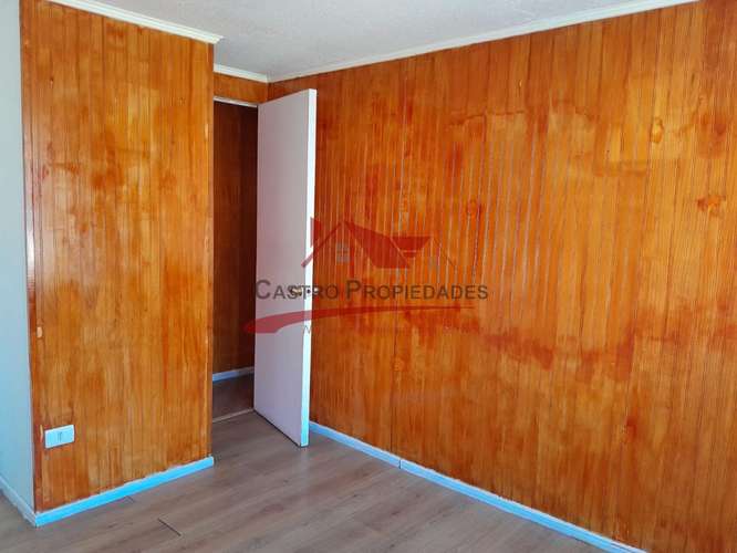 DEPARTAMENTO PRIMER PISO, 2 HAB 1 BAÑ - Imagen 12