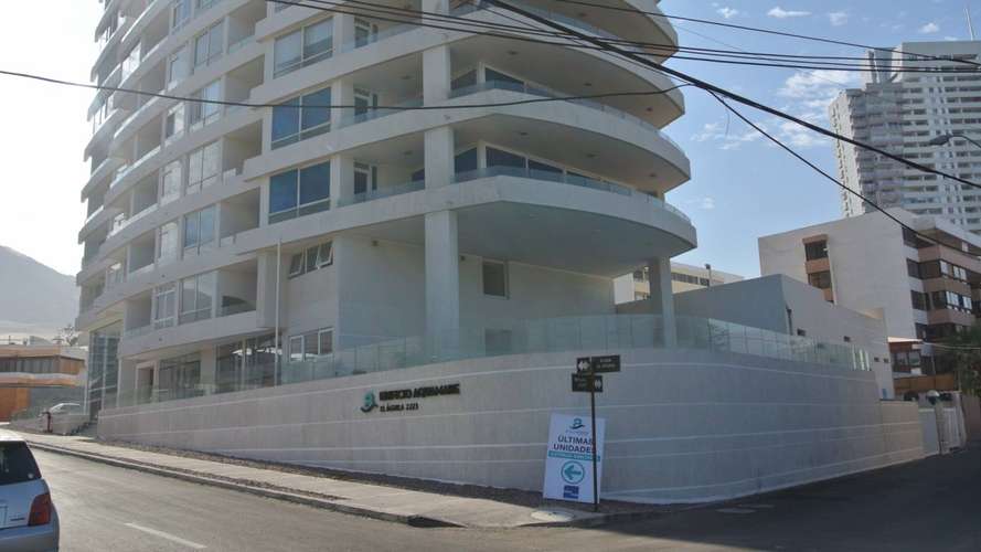 ARRIENDO HERMOSO DEPARTAMENTO 4D 3B IQUIQUE - Imagen 12