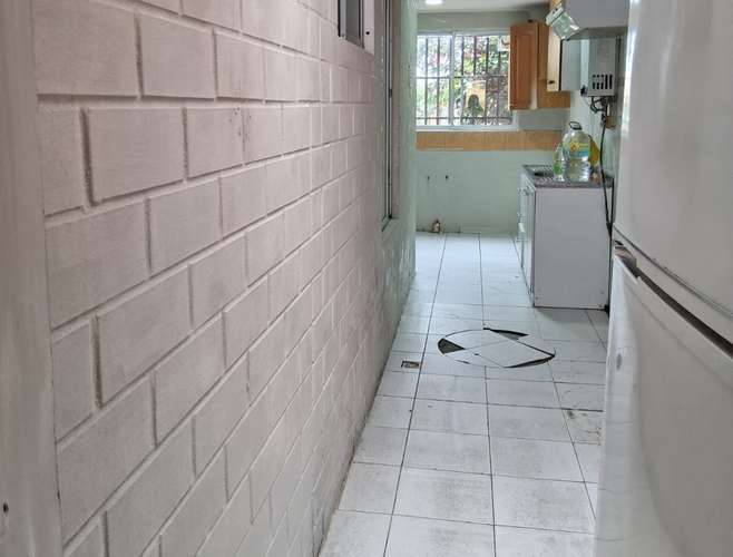ACOGEDORA  CASA EN PASAJE CERRADO EN PEÑUELAS