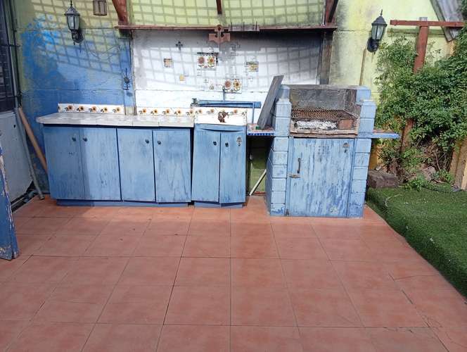 ACOGEDORA  CASA EN PASAJE CERRADO EN PEÑUELAS