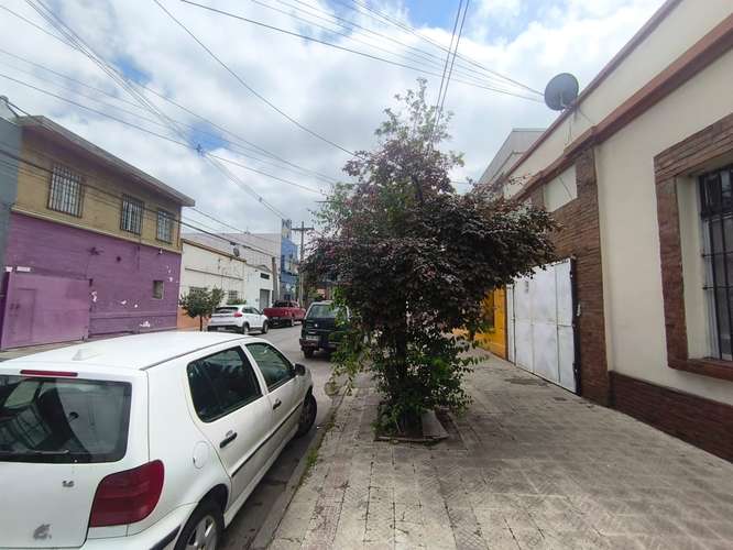 ARRIENDA CASONA CALLE CUEVAS, BARRIO MATTA, USO COMERCIAL - Imagen 28