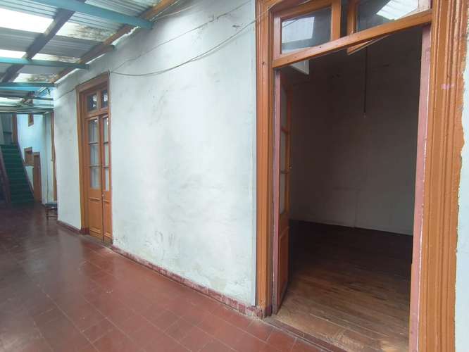 ARRIENDA CASONA CALLE CUEVAS, BARRIO MATTA, USO COMERCIAL - Imagen 20