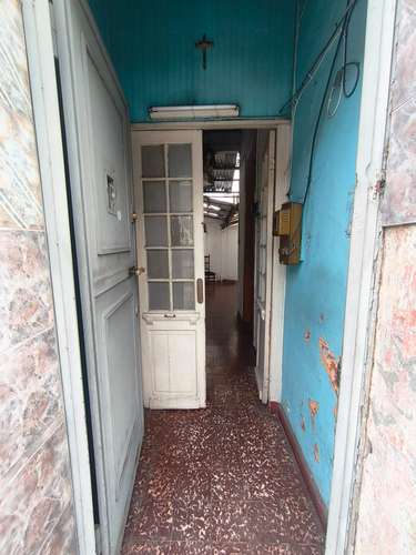 ARRIENDA CASONA CALLE CUEVAS, BARRIO MATTA, USO COMERCIAL
