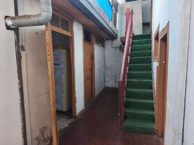ARRIENDA CASONA CALLE CUEVAS, BARRIO MATTA, USO COMERCIAL - Imagen 11