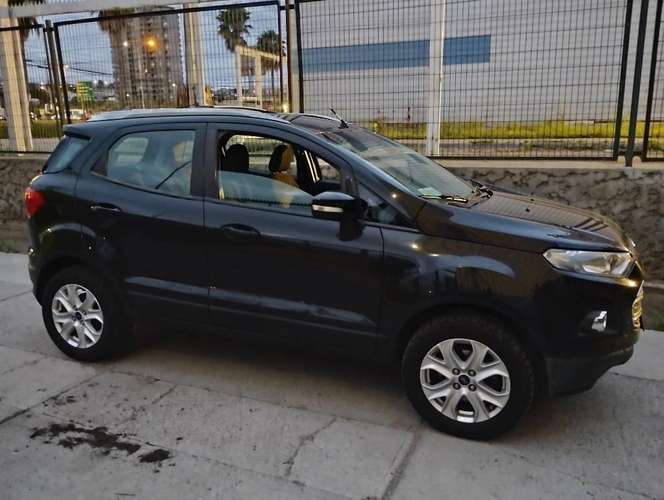 Ford Ecosport Titanium