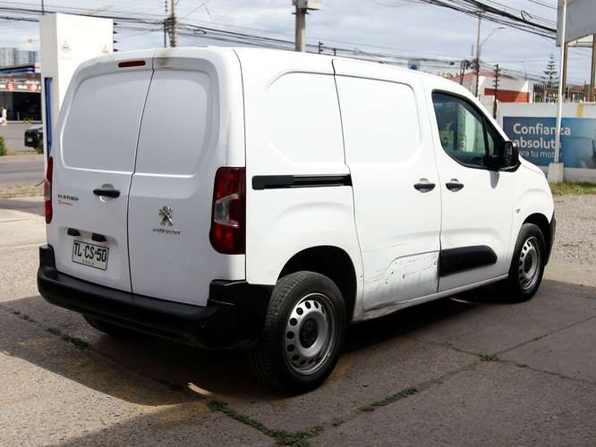 PEUGEOT PARTNER 2024 - Imagen 8