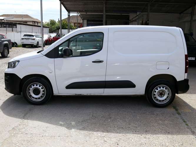 PEUGEOT PARTNER 2024 - Imagen 5