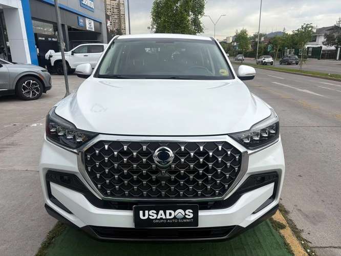SSANGYONG REXTON 2023