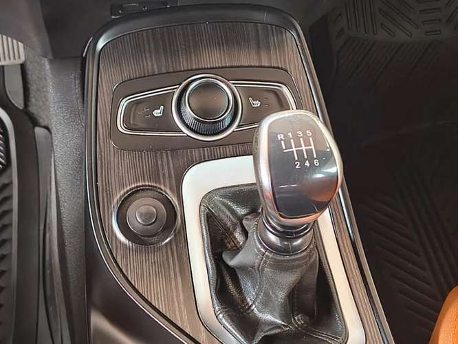 Chery Tiggo 7 1.5 GLX 4X2 MT 5P 2018 - Imagen 17