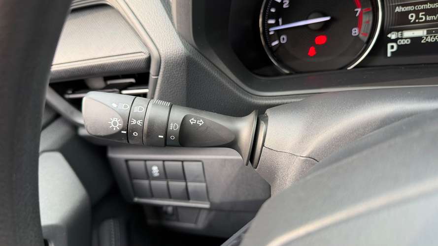 Toyota Yaris Cross 1.5 XI (2025) - Imagen 8