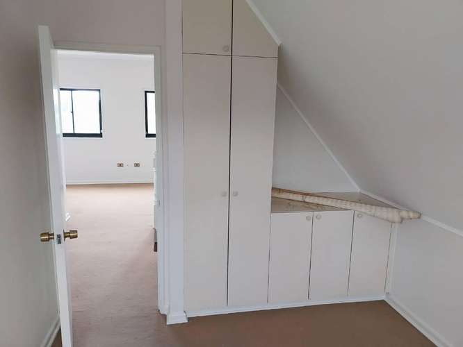 VENDO CASA 97M² | 3D- 3B + SALA DE ESTAR| VILLA BARCELONA, CHILLAN - Imagen 5