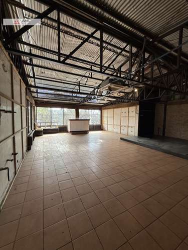 Gran local comercial en Alameda - Imagen 4