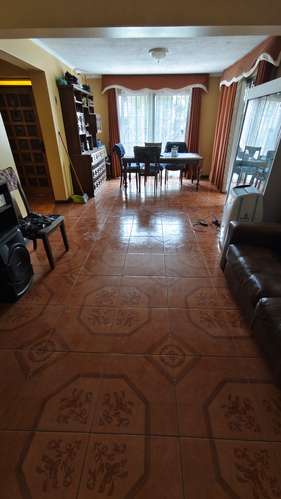 Casa con Gran Terreno de 1.000 m2 - Imagen 7