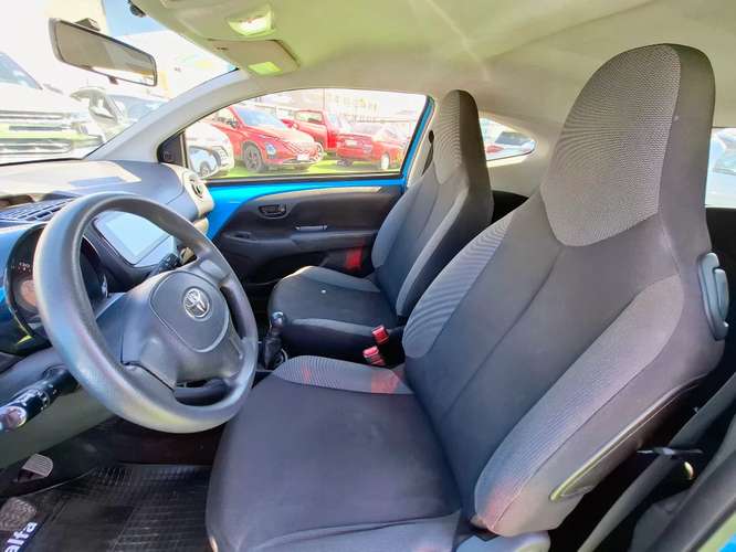 Toyota Aygo 1.0 3 PUERTAS X-R3 AYG3D00 MT 2020