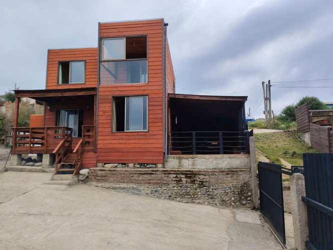 se vende casa en cahuil pichilemu regularizada