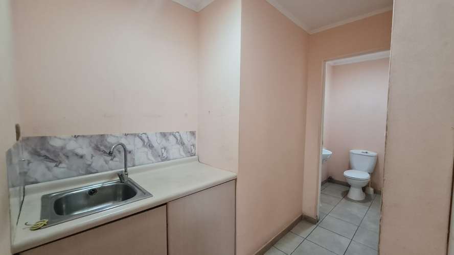 USO COMERCIAL - 3P,2B - 126M2, BARRIO ITALIA - Imagen 13