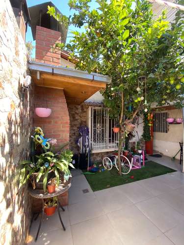HERMOSA CASA EN COMUNA DE RENCA no regularizada - Imagen 18